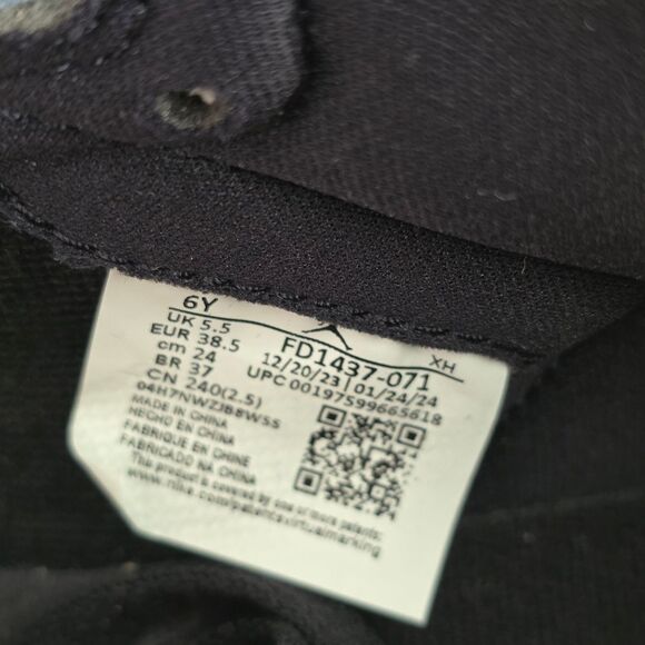 Nike Air Jordan 1 Retro Hi OG Black Metallic Gold FD1437-071 GS 6Y Women's 7.5 - Picture 14 of 14